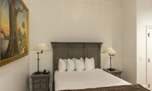 Deluxe Queen Room Photo Gallery